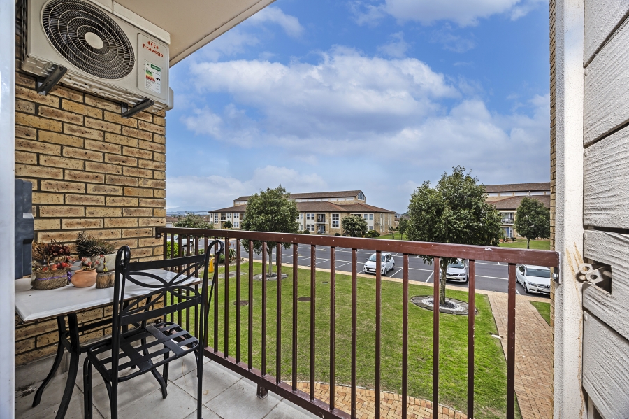 2 Bedroom Property for Sale in Sonkring Western Cape